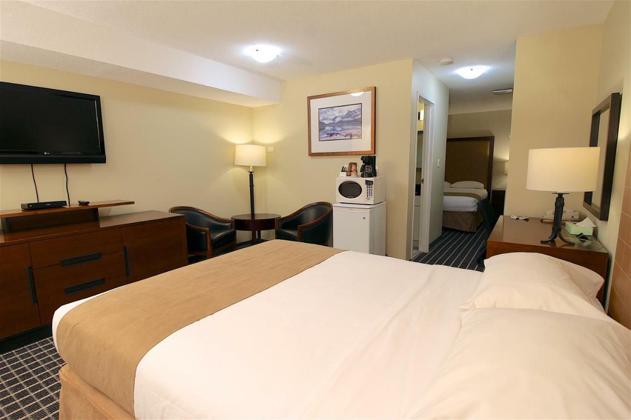 Medicine Hat Inn & Suites Luaran gambar
