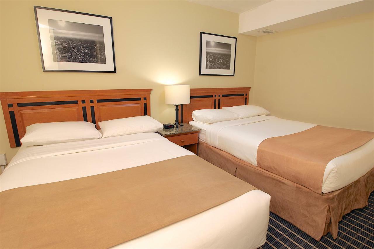 Medicine Hat Inn & Suites Luaran gambar